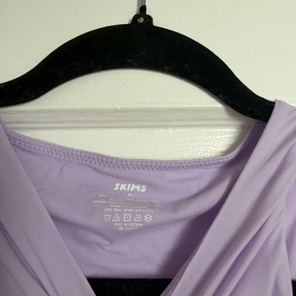 SKIMS Lilac High-Neck Bodysuit - Picture 3 of 3
